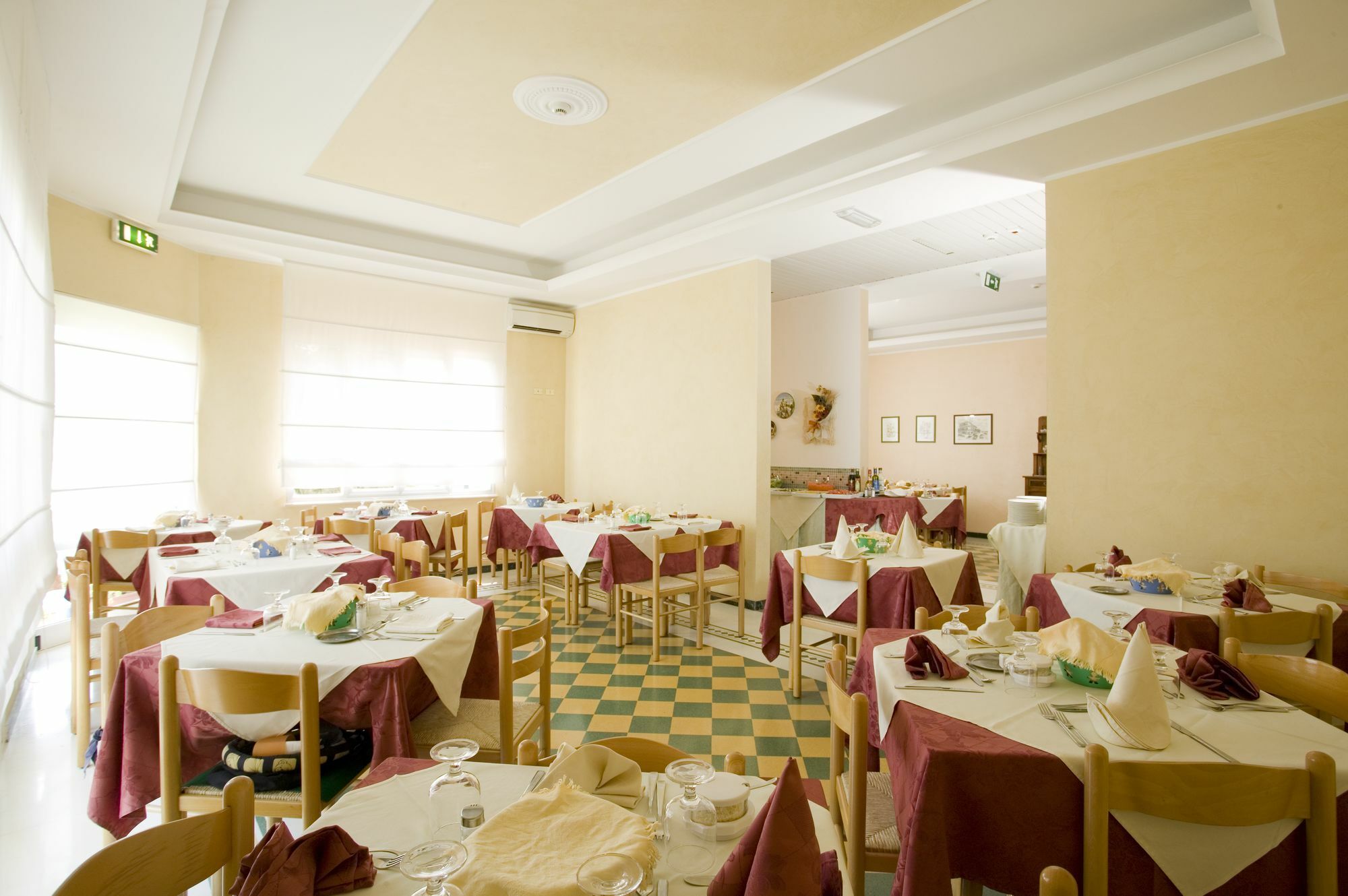 Albergo Villa Mauri Римини Экстерьер фото